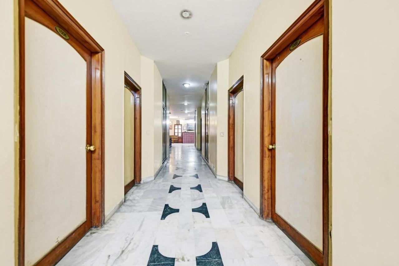Capital O 84122 Hotel Trilok Palace Dźajpur Zewnętrze zdjęcie